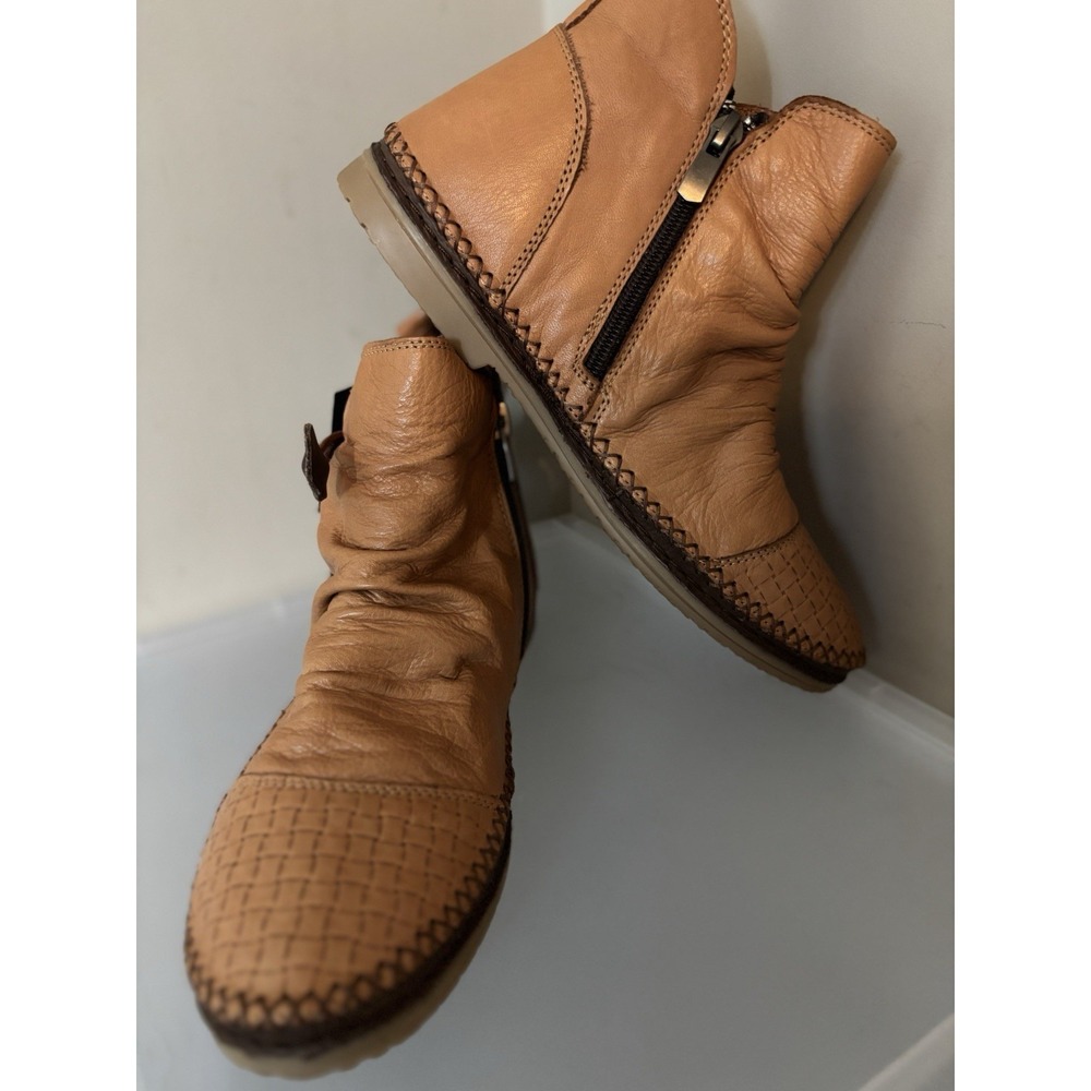Spring Step Pomeroy Boots Womens 7.5-8 Tan Leather Cap Toe Ankle Bootie